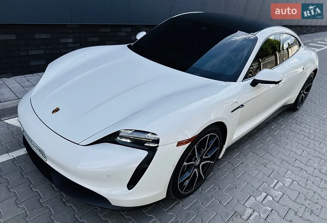 Porsche Taycan 2023 photo 2