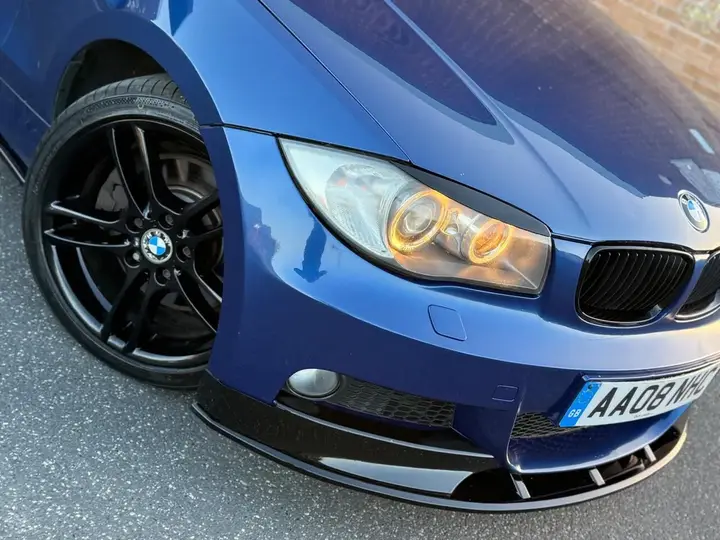 BMW 1 Series 2008 photo 2