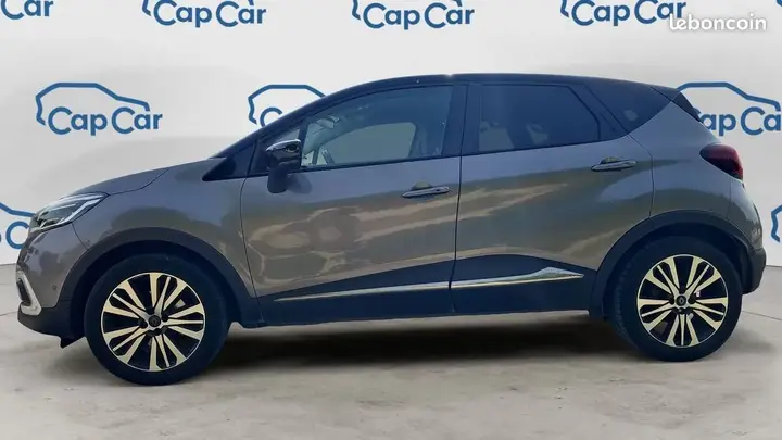 Renault Captur 2019 photo 2