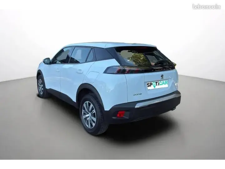 Peugeot 2008 2021 photo 4