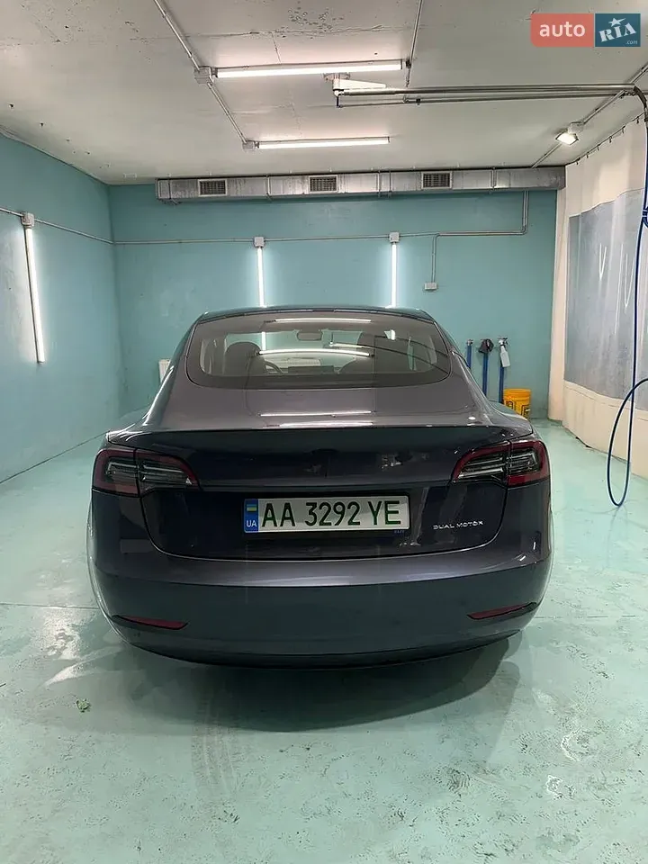 Tesla Model 3 2022 photo 5