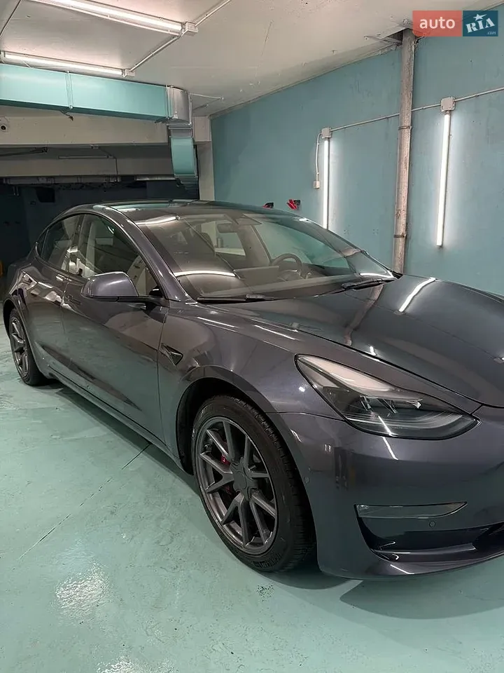 Tesla Model 3 2022 photo 2