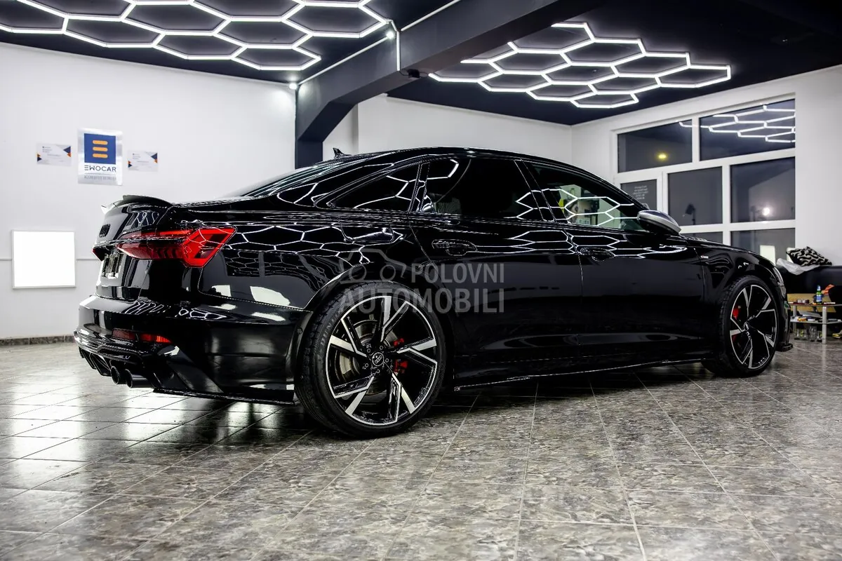 Audi A6 2018 photo 3