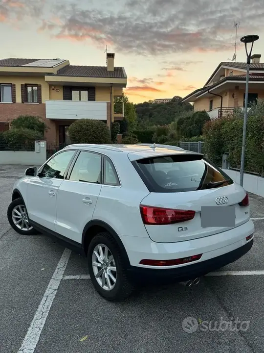 Audi Q3 2015 photo 4