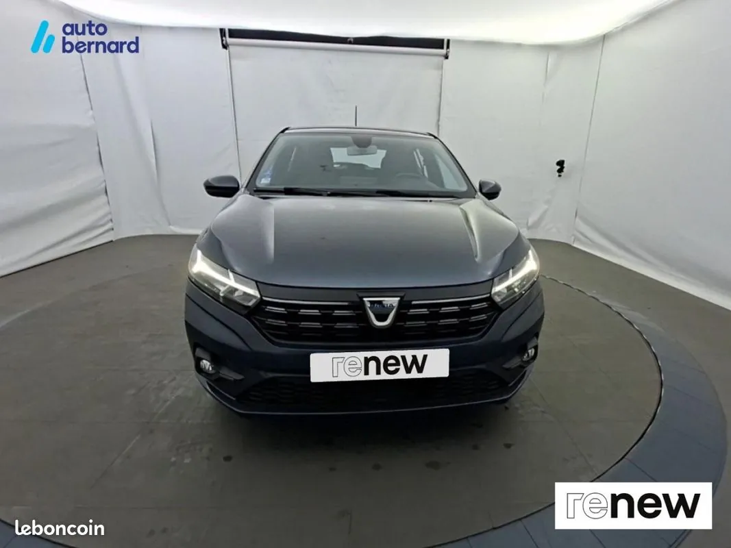 Dacia Sandero 2023 photo 2