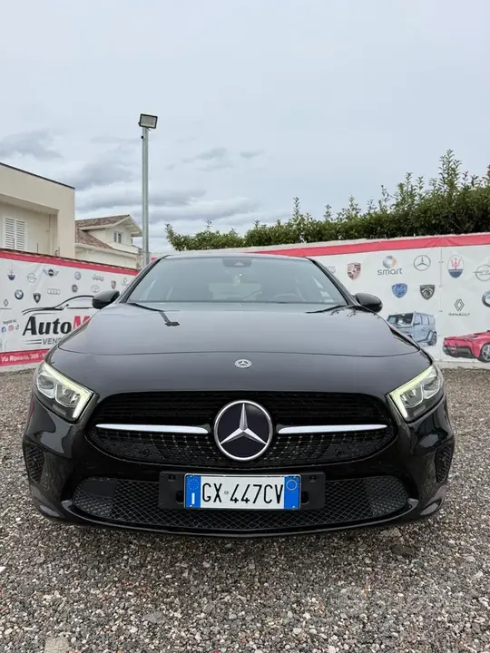 Mercedes-Benz A 200