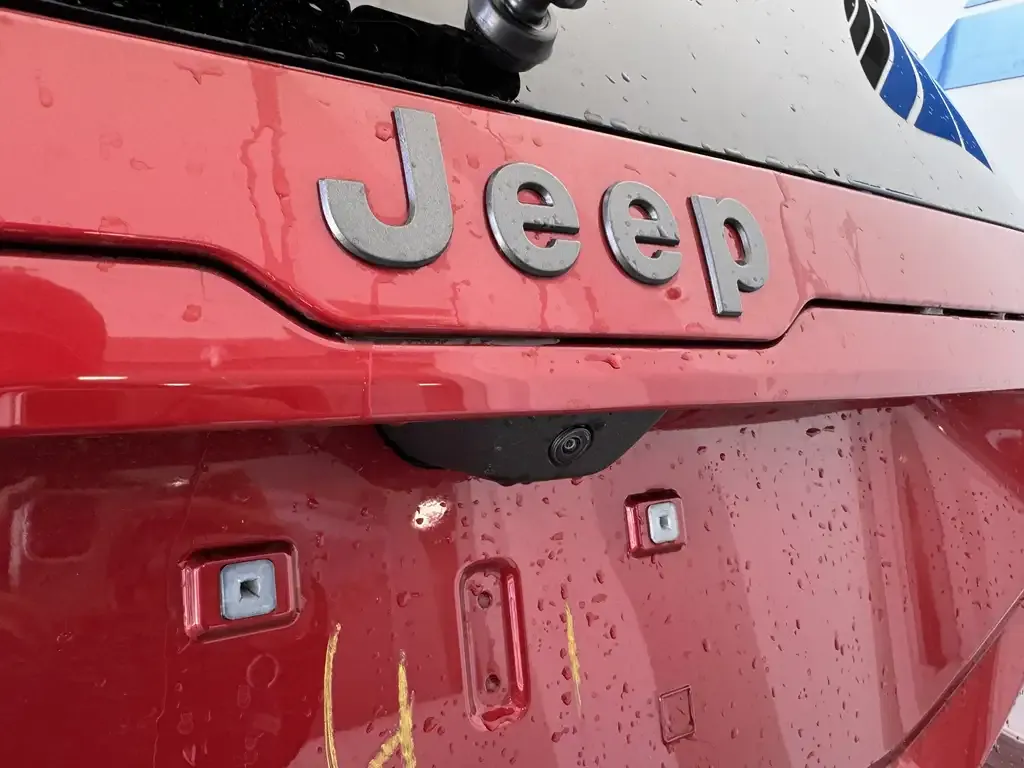 Jeep Cherokee 2026 photo 5