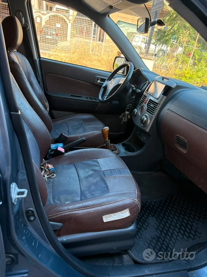 Daihatsu Terios 2011 photo 3