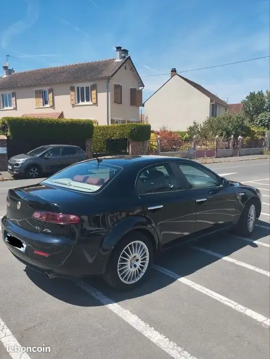 Alfa Romeo 159 2006 photo 2