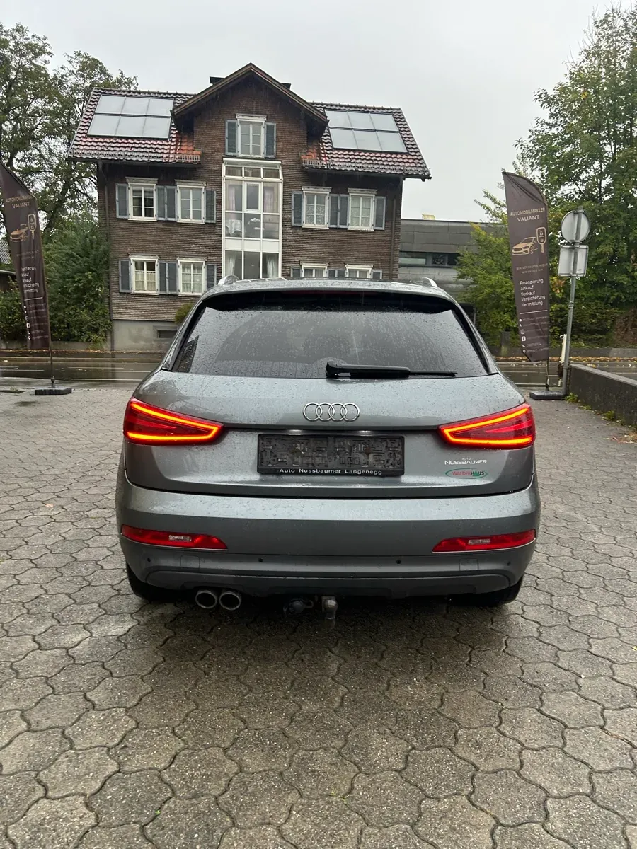 Audi Q3 2011 photo 3