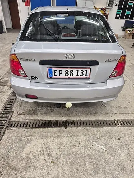 Hyundai Accent 2005 photo 4