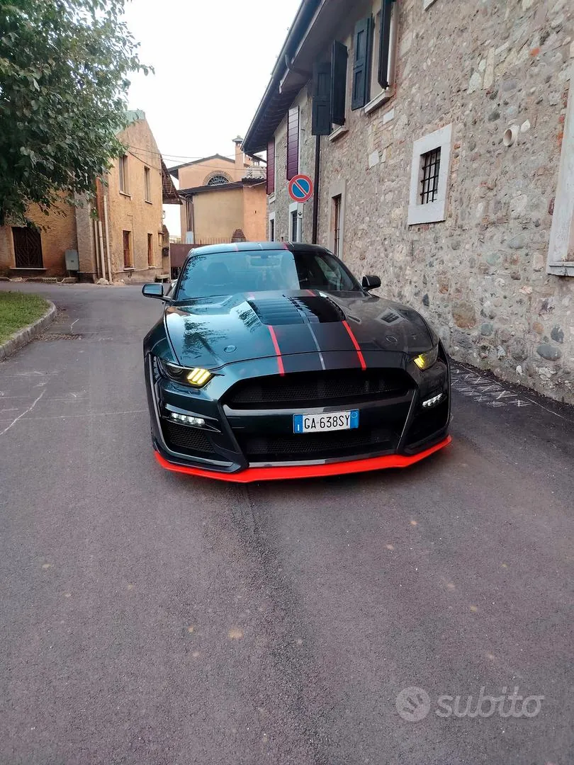Ford Mustang 2015 photo 2