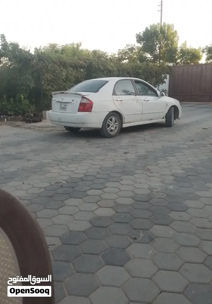 Kia Cerato 2004 photo 5