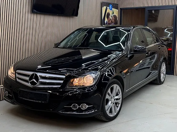 Mercedes-Benz 180 2012 photo 3