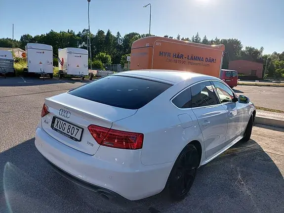 Audi A5 2016 photo 2