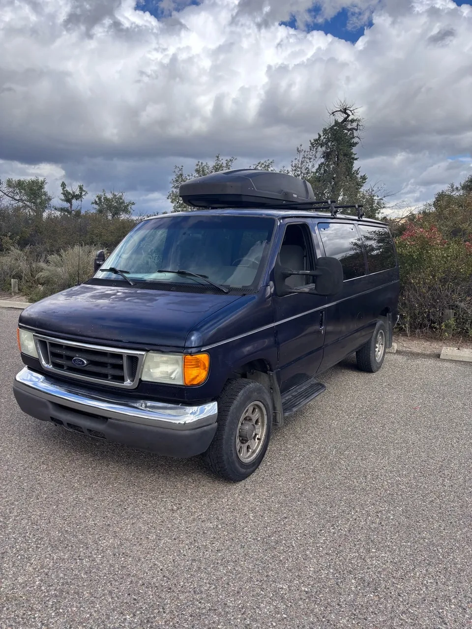 Ford E350 2006 photo 2