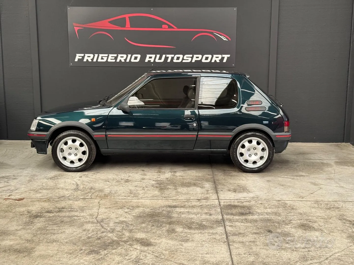 Peugeot 205 1990 photo 3