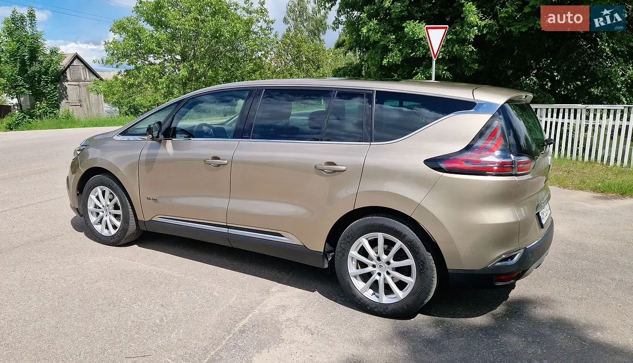 Renault Espace 2015 photo 5