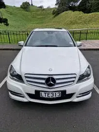 Mercedes-Benz C 300 2013 photo 3