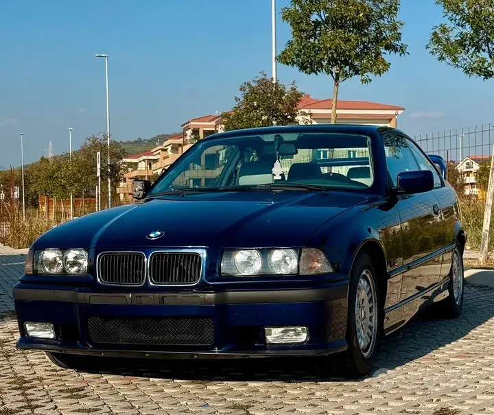 BMW E36 1995 photo 4