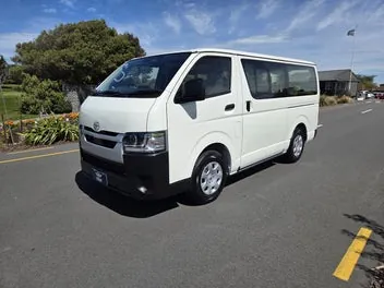 Toyota Hiace 2026 photo 4
