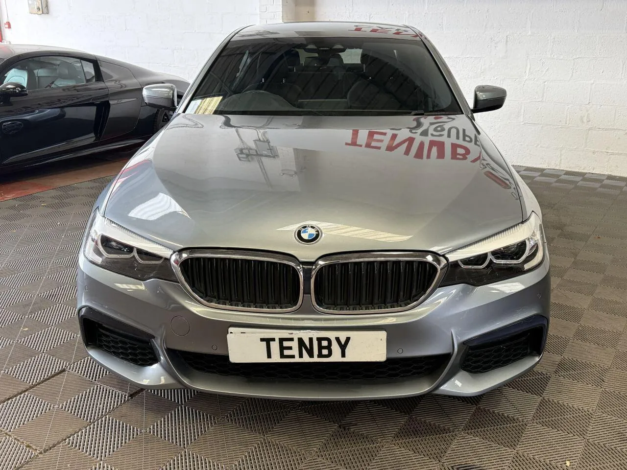 BMW 5 Series 2020 photo 3