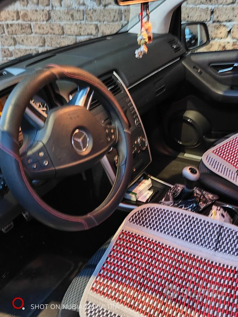 Mercedes-Benz C-Class 2008 photo 3