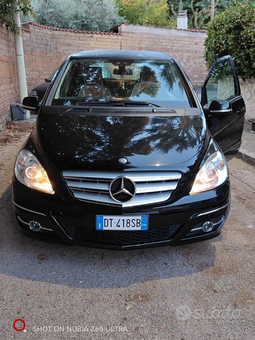 Mercedes-Benz C-Class 2008 photo 2