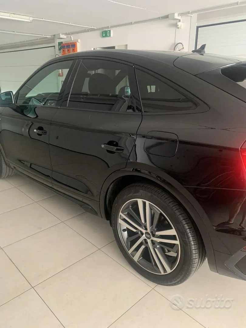 Audi Q5 2021 photo 2