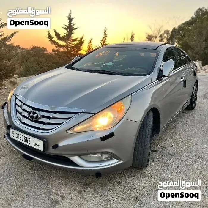 Hyundai Sonata 2011 photo 4