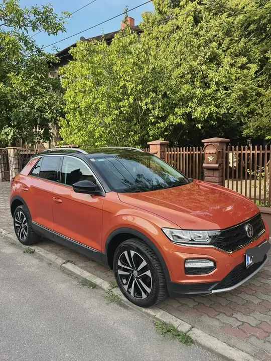 Volkswagen T-Roc 2019 photo 2