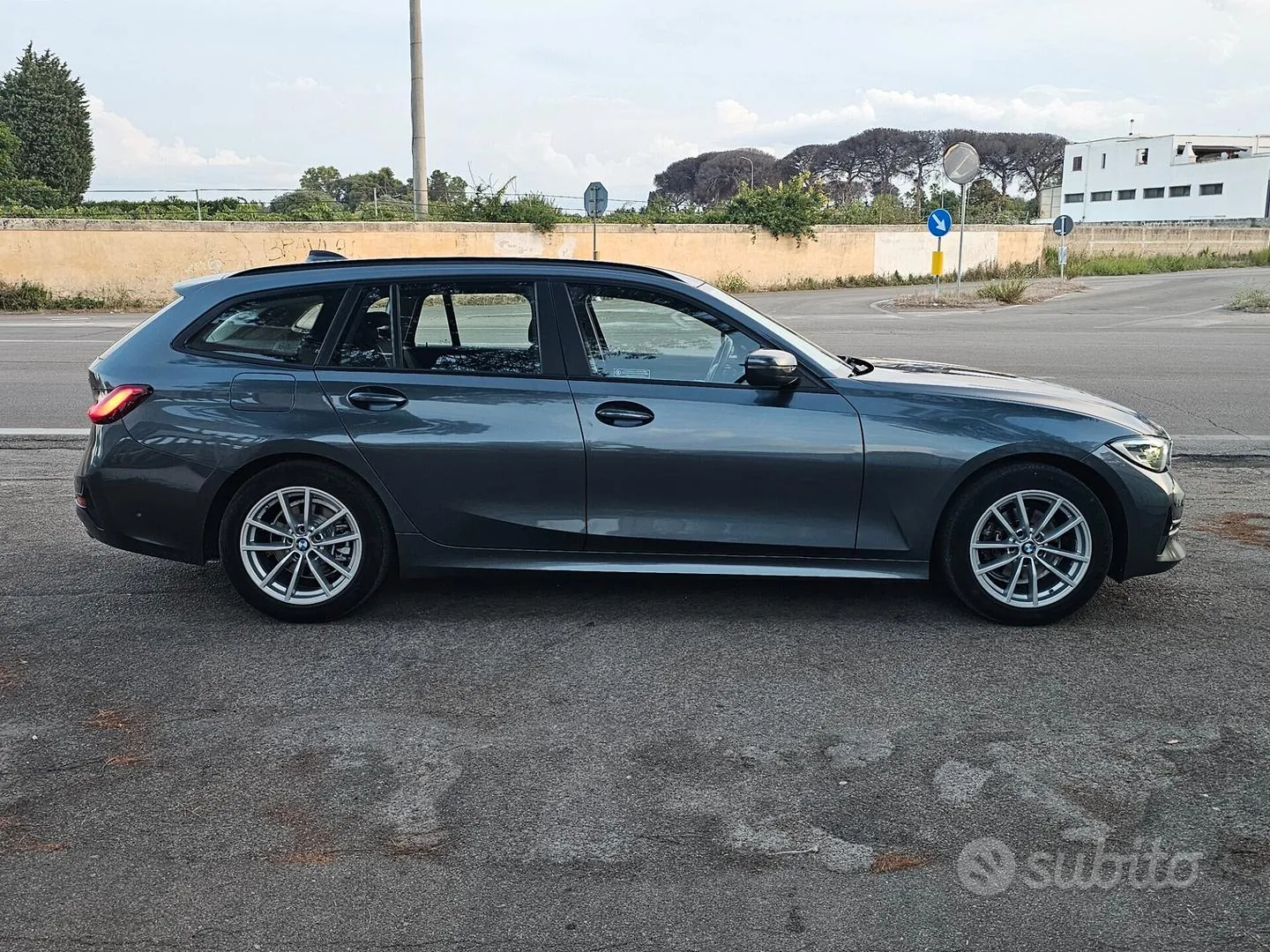 BMW 318D Touring 2020 photo 2