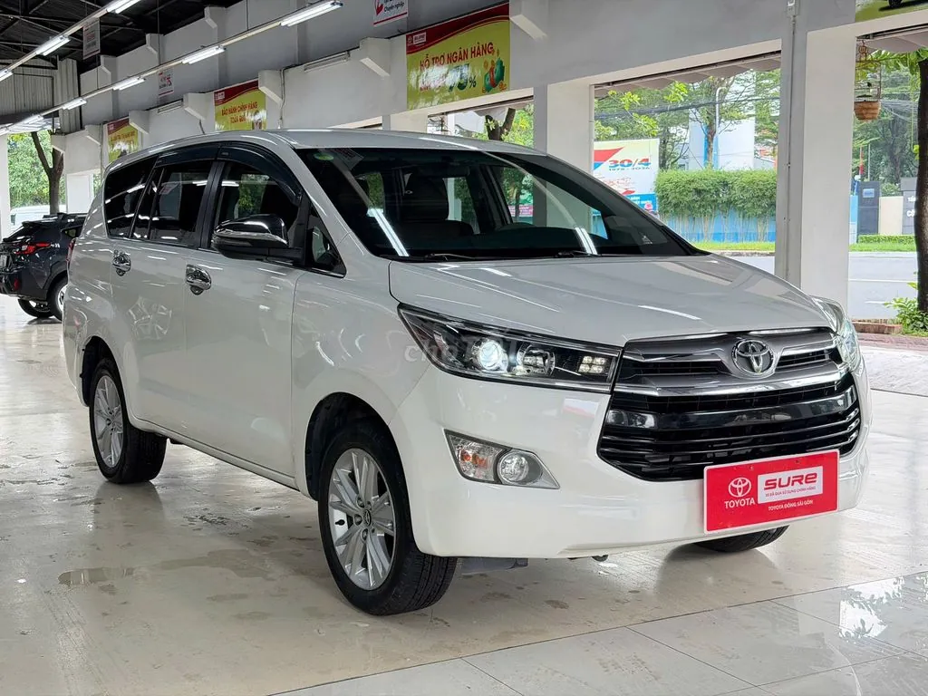 Toyota Innova 2018 photo 5