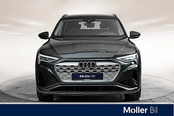 Audi Q8 E-Tron 2024 photo 3
