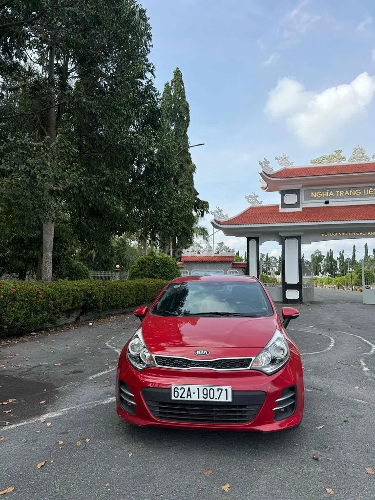 Kia Rio 2015 photo 2