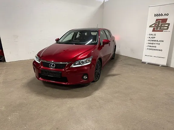 Lexus Ct200H 2011 photo 2