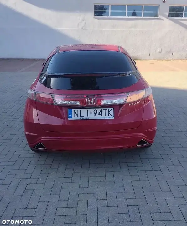 Honda Civic 2010 photo 2