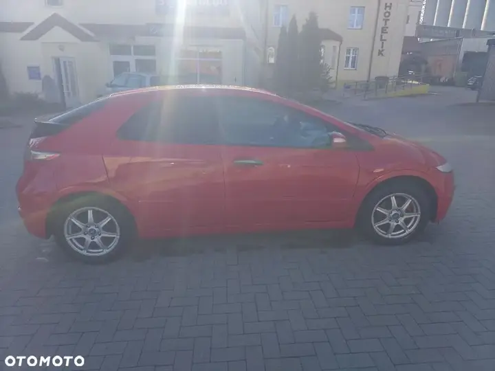 Honda Civic 2010 photo 5