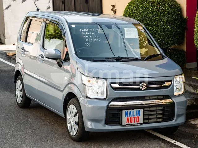 Suzuki Wagon R Fx 2025 photo 3