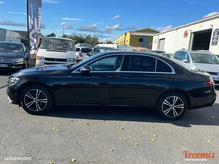 Mercedes-Benz E-Class 2021 photo 3