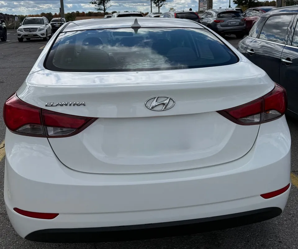 Hyundai Elantra 2014 photo 2