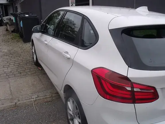 BMW 218I 2015 photo 2