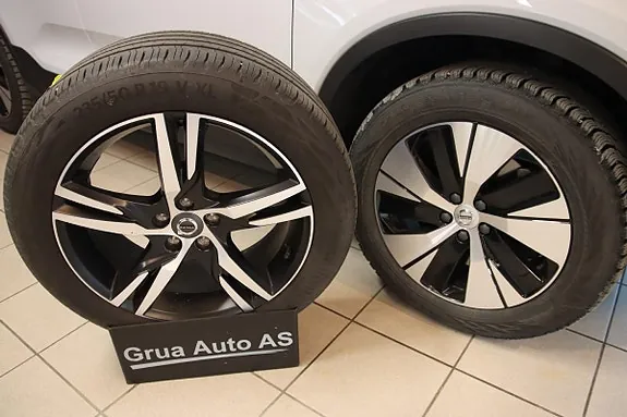 Volvo Xc40 2020 photo 2