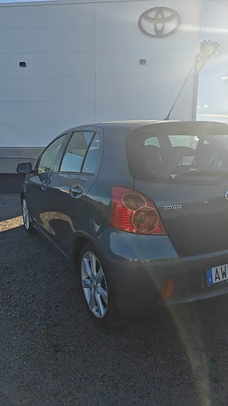 Toyota Yaris 2007 photo 4