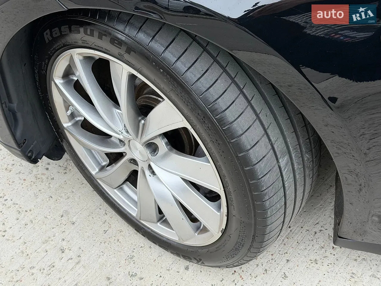 Tesla Model S 2013 photo 4