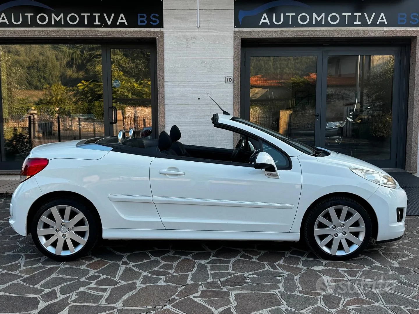 Peugeot 207 2013 photo 5