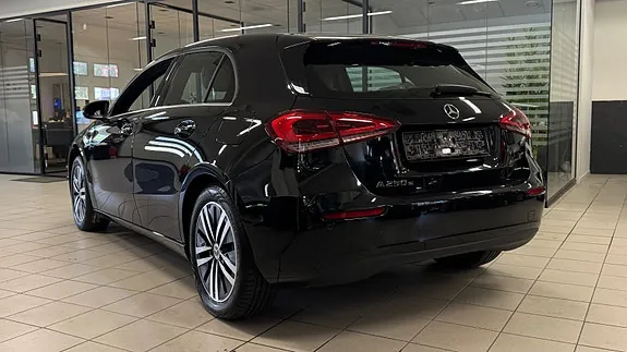 Mercedes-Benz A250 E 2020 photo 5