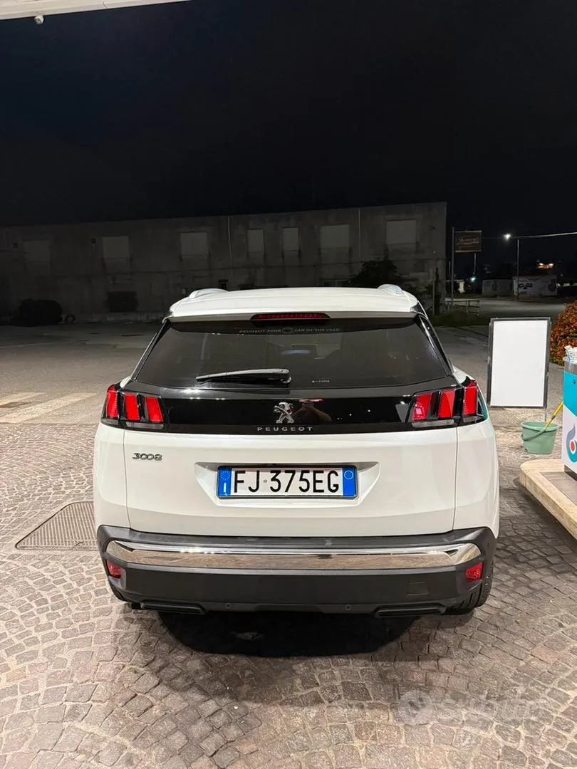 Peugeot 3008 2017 photo 3