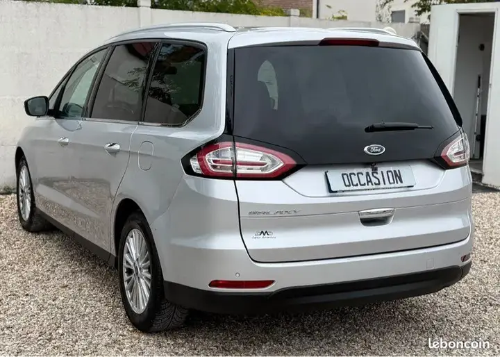 Ford Galaxy 2018 photo 3