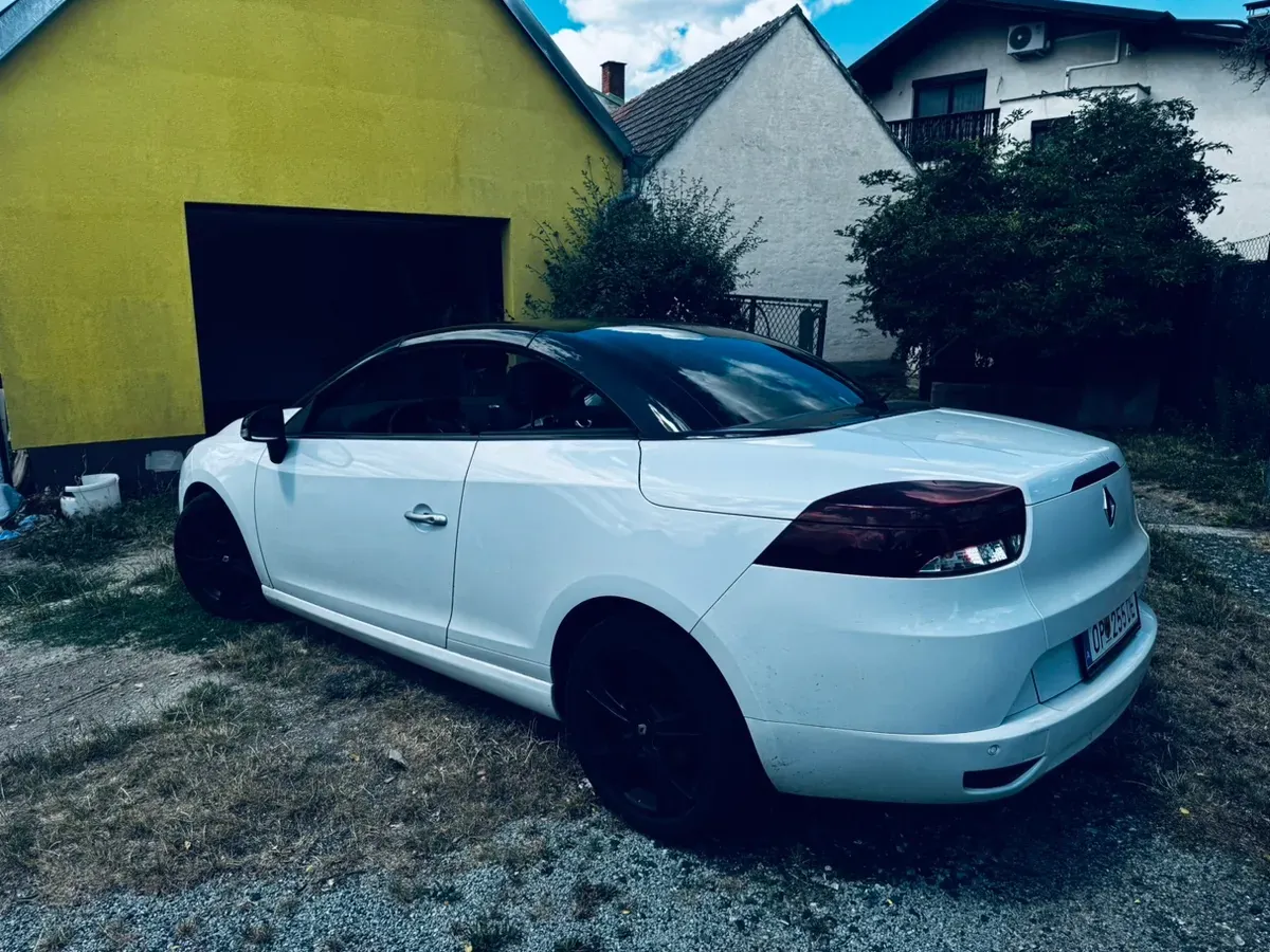 Renault Megane 2009 photo 3